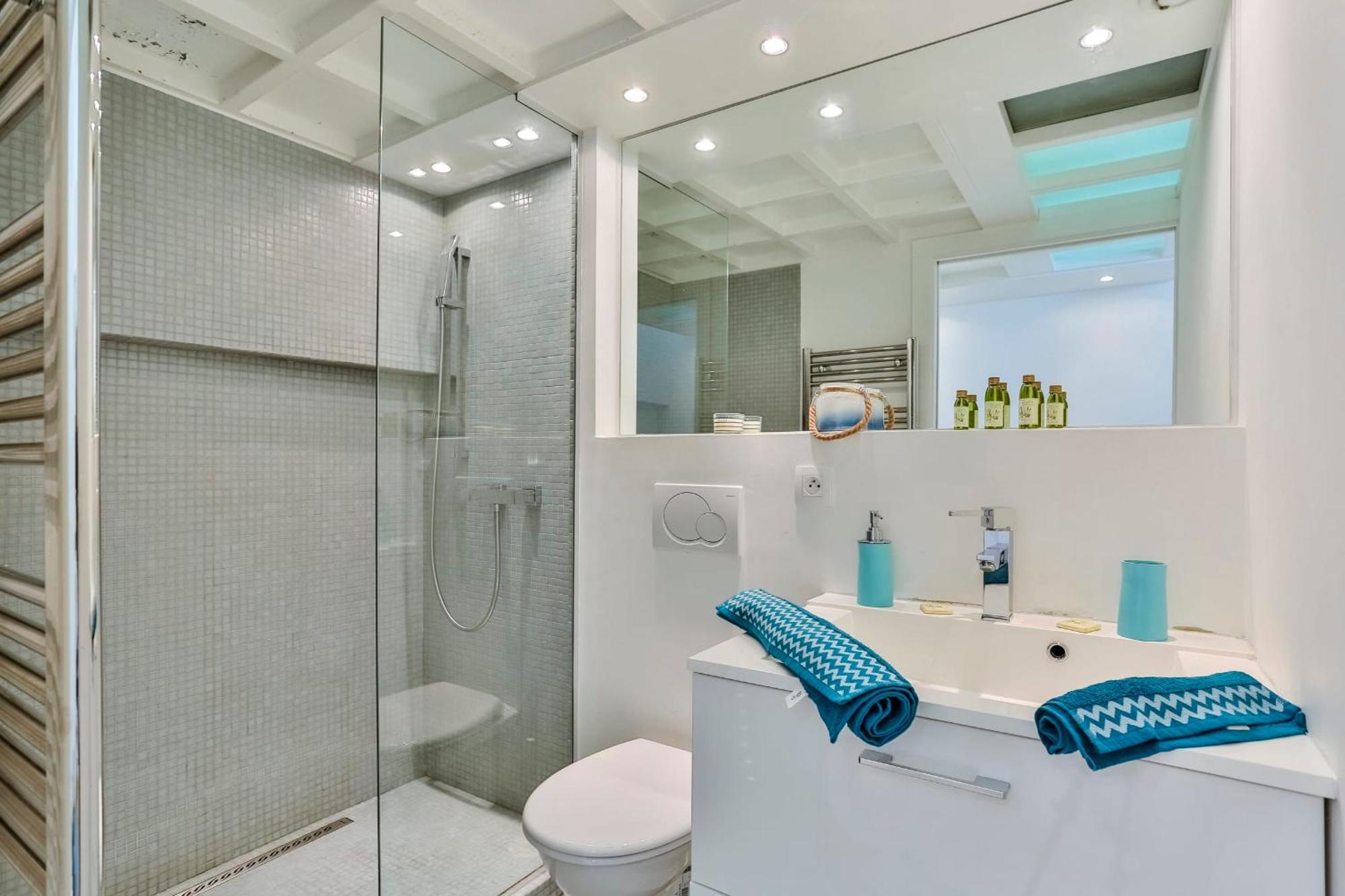 Liberte - Spacious Apartment City Center W Ac นีซ ภายนอก รูปภาพ